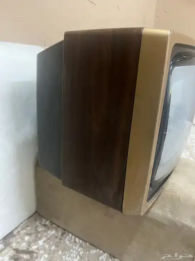 تلفزيون سانيو قديم 4