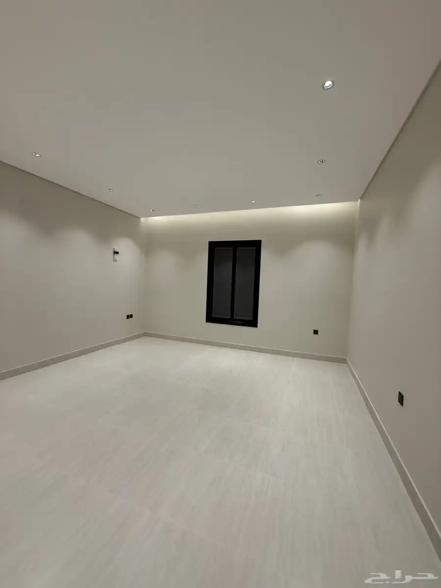 للبيع روف ارضى بمدخل سياره بسعر 690 الف ابها المحاله 32