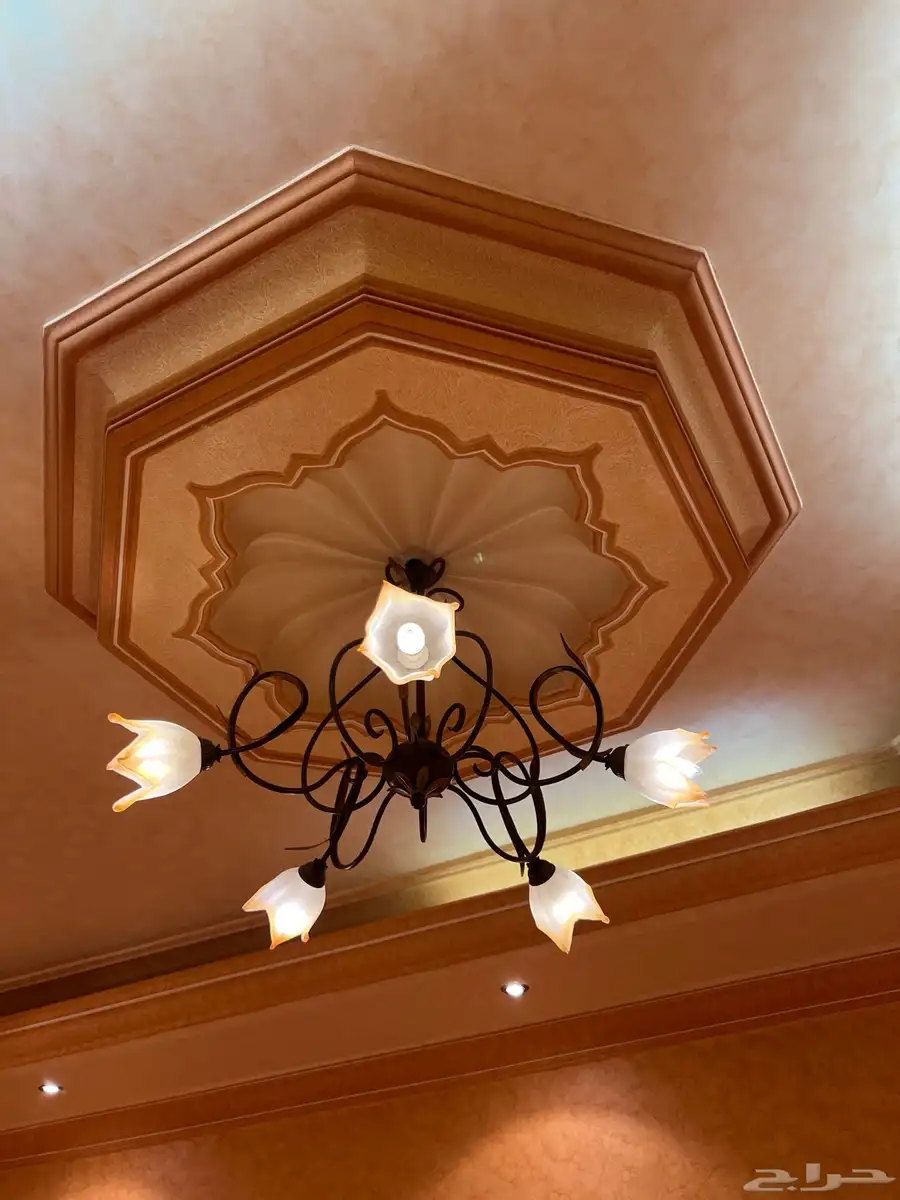 ثريات متنوعة 0