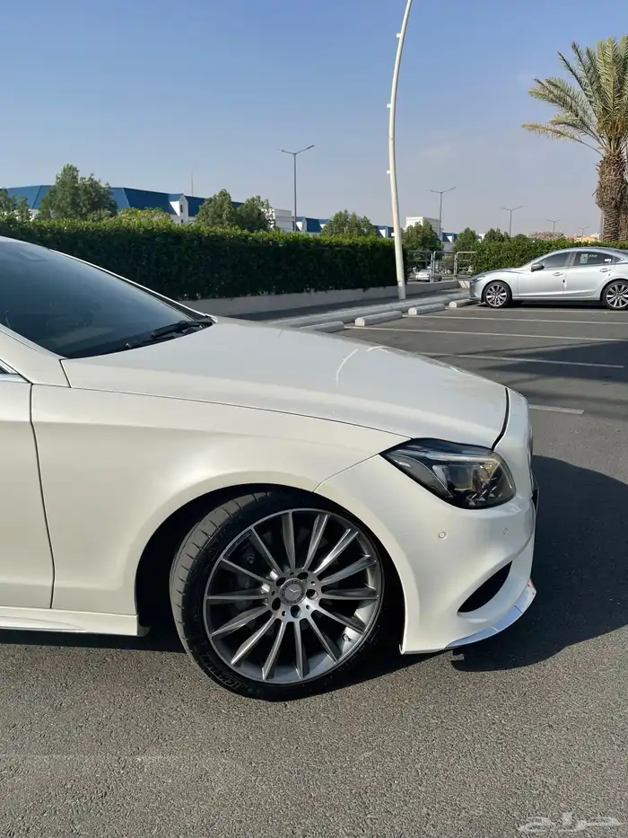 توفير قطع غيار السيارات الالمانيه وغيرها من الامارات 6