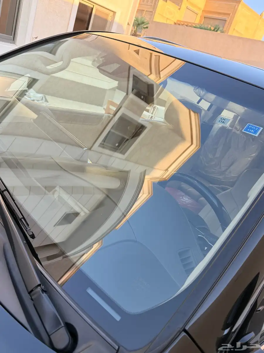 جيب لكزس LX 2021 سعودي فل كامل اسود 27