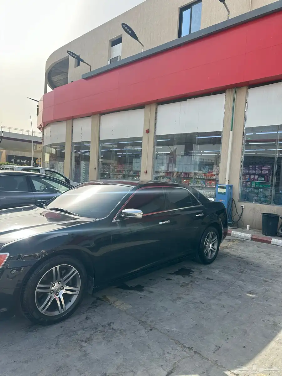 كرايزلر C300 5