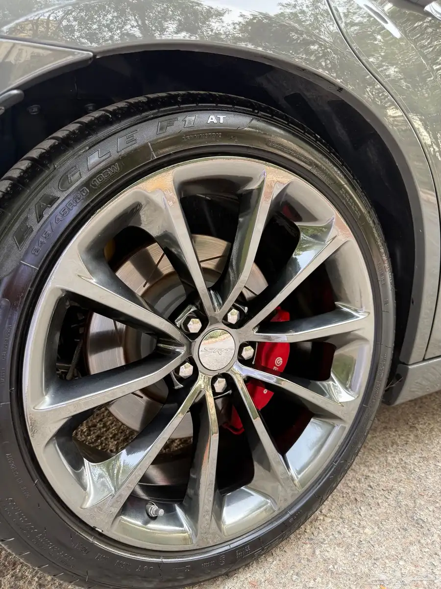 كرايسلر SRT أسمنتي 9