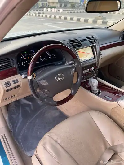 لكزس LS460 19