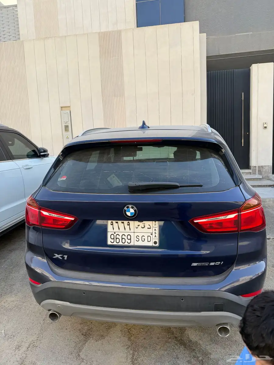 BMW x1 6