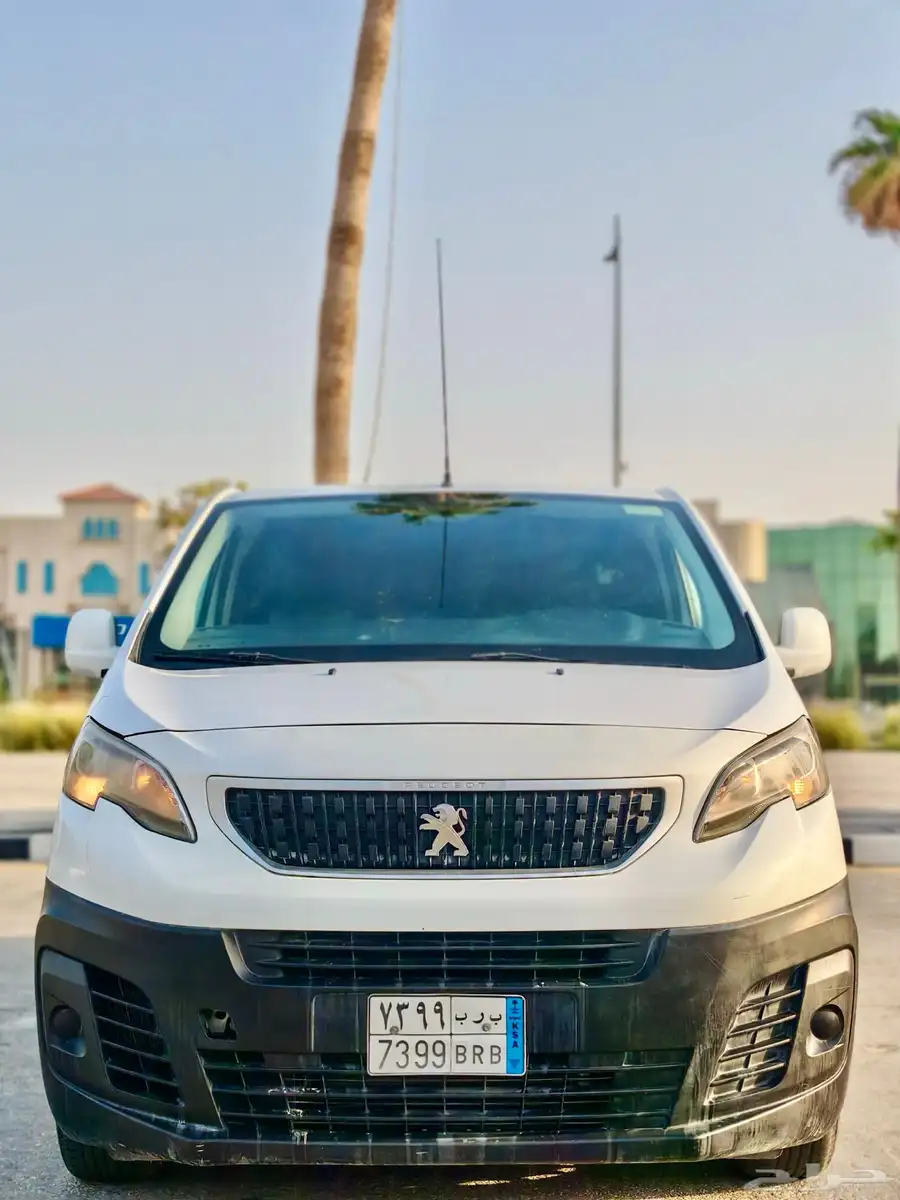 باص فان بيجو اكسبيرت ديزل بضاعه و ركاب ثلاجة 2018 1