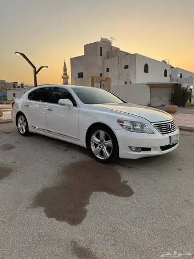 لكزس LS460 2012 2