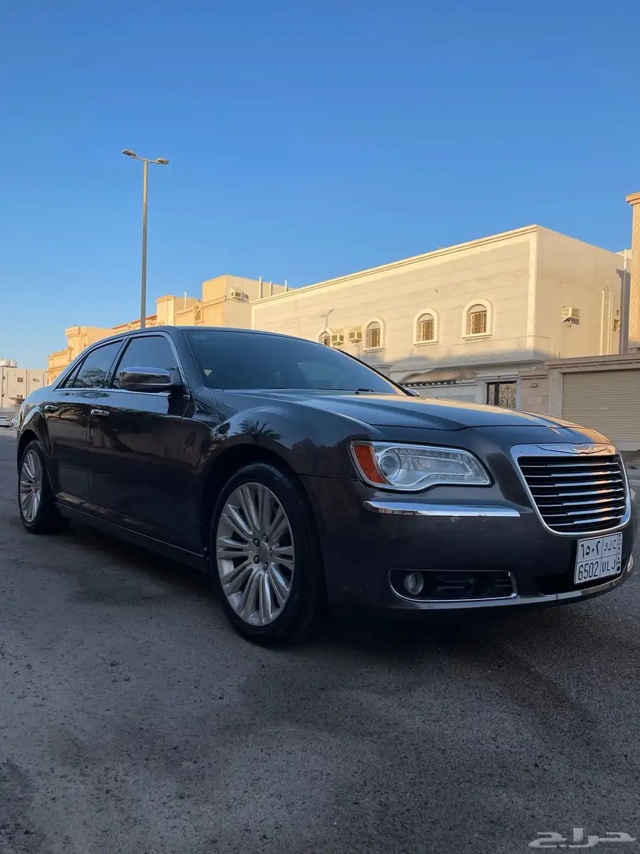 كرايسلر 2014 V8 هيمي 5.7 index