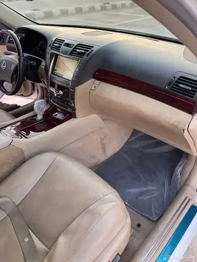 لكزس LS460 25