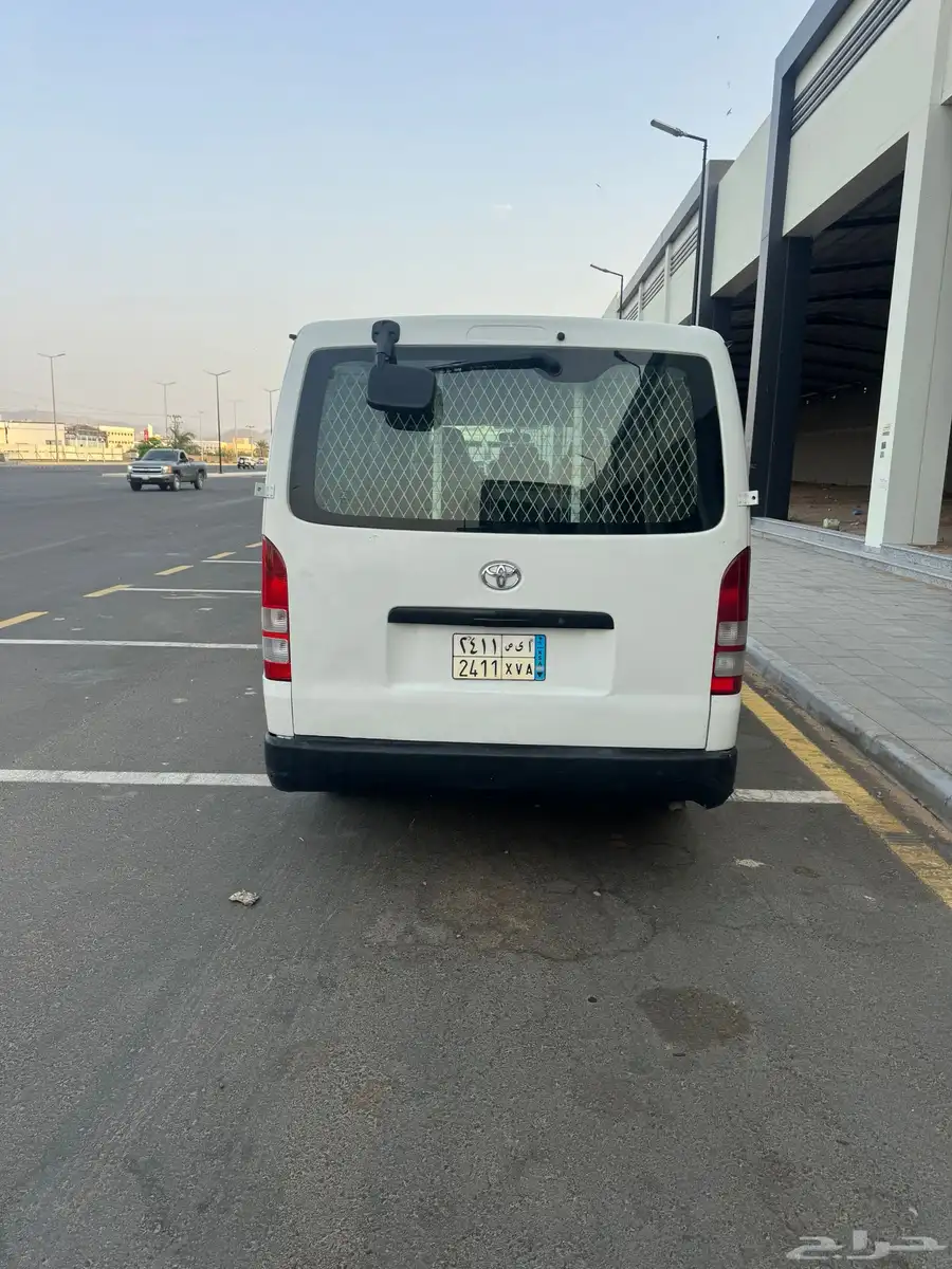 باص بضاعه ديزل للايجار 2
