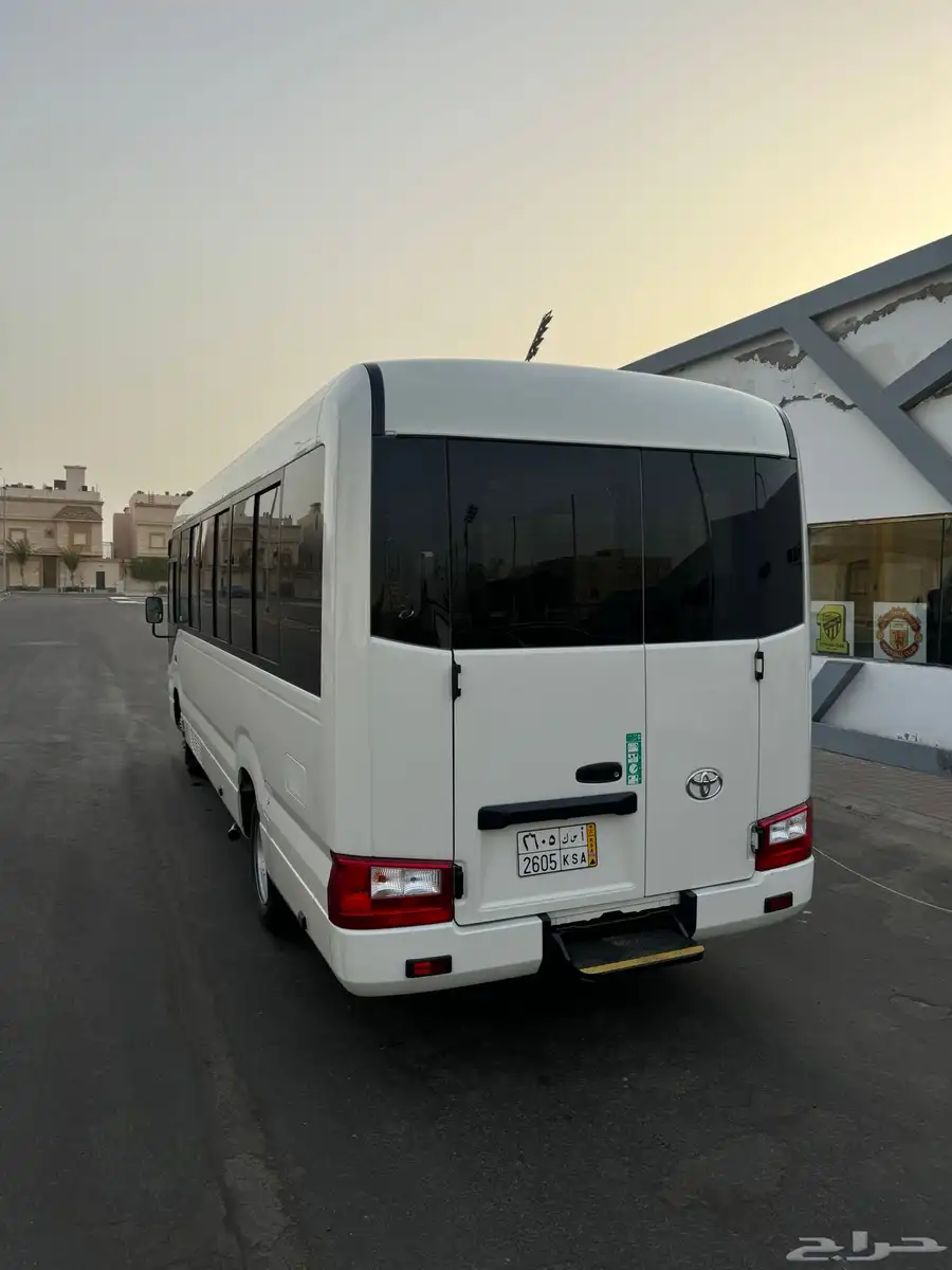 باص كوستر حافلة للايجار 11
