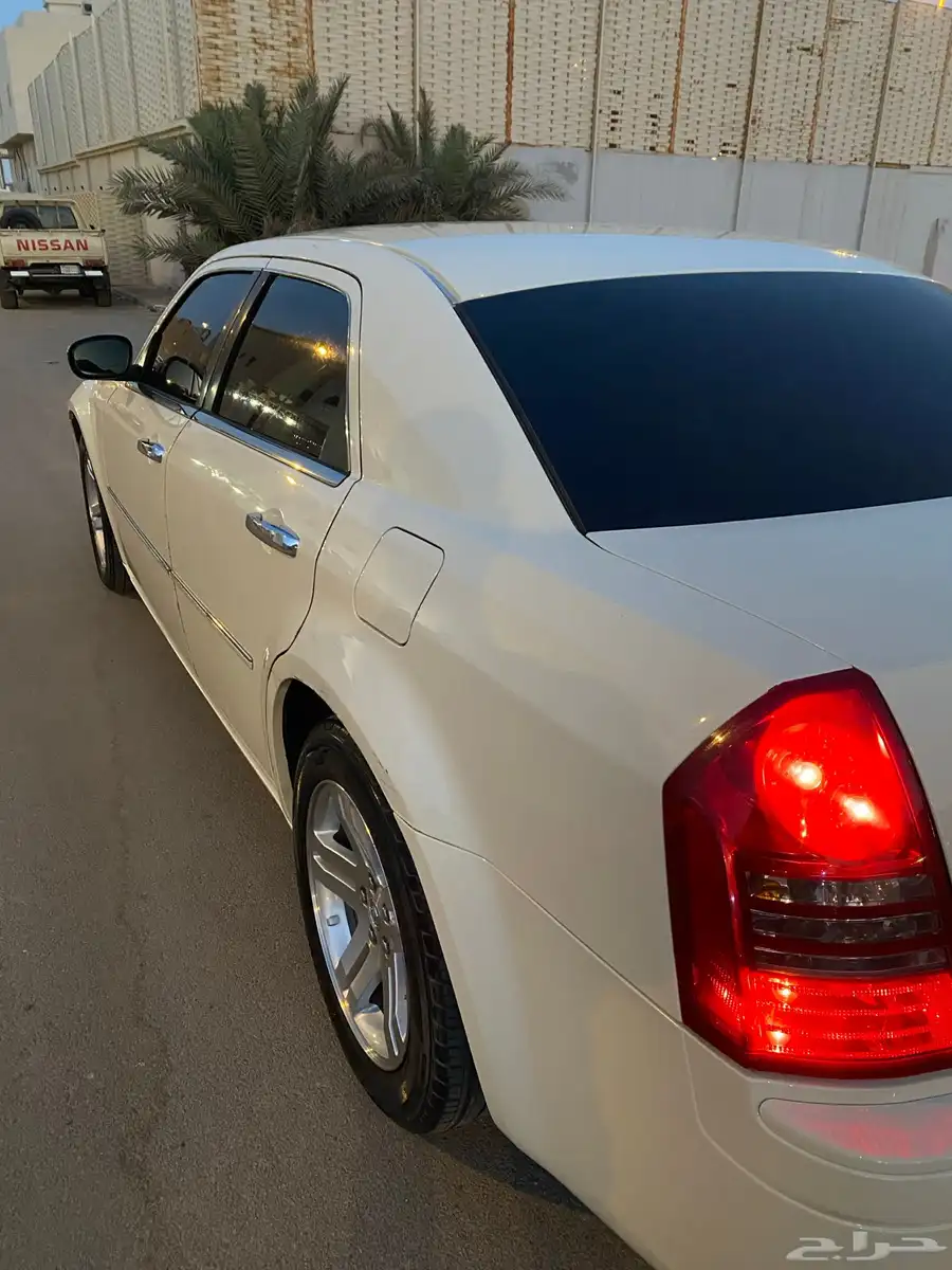 كرايسلر هيمي 8 سلندر 5