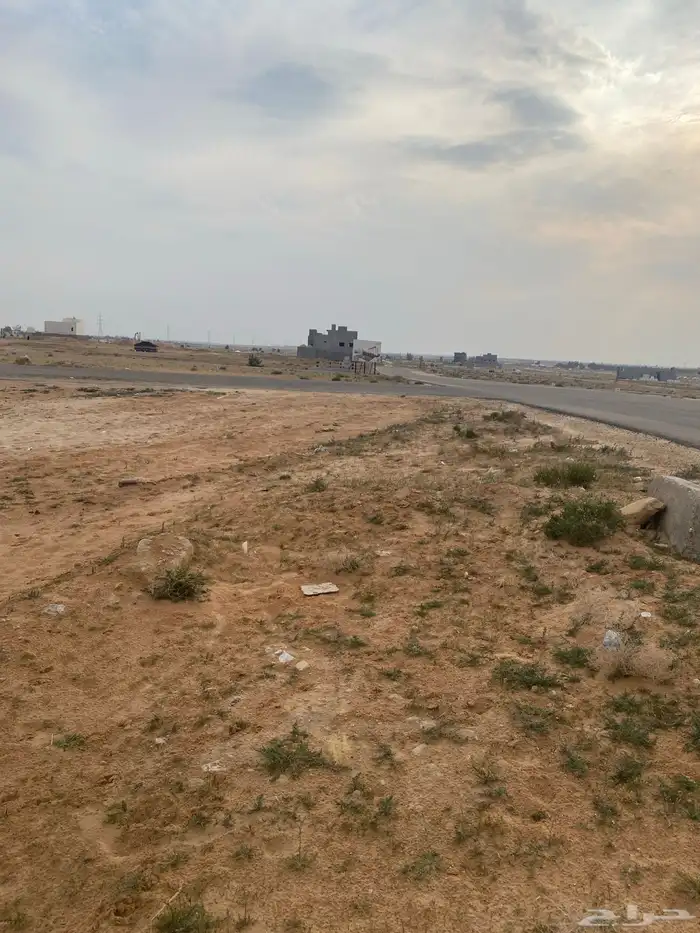 ارضين بمخطط حطين الشقة ببريدة 5