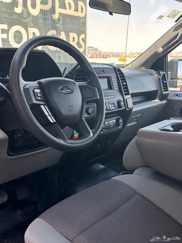 فورد F150 - 2018 دبل - عداد 38 الف فقط 15