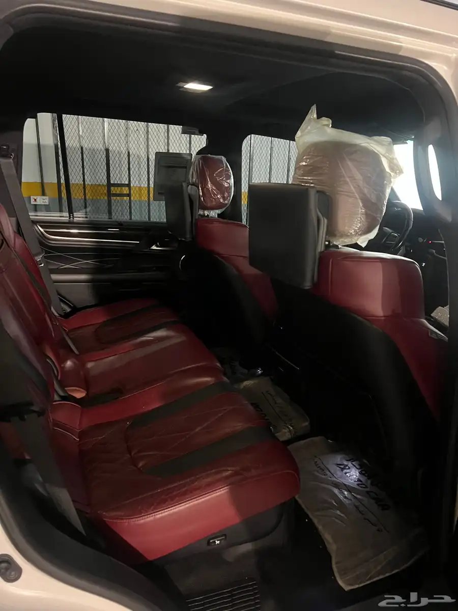LX570 بلاك اكديشن بدي بلد 4