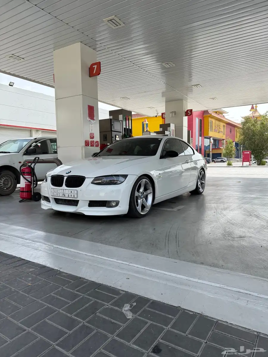 BMW 335i 2009 بي ام دبليو 335 index