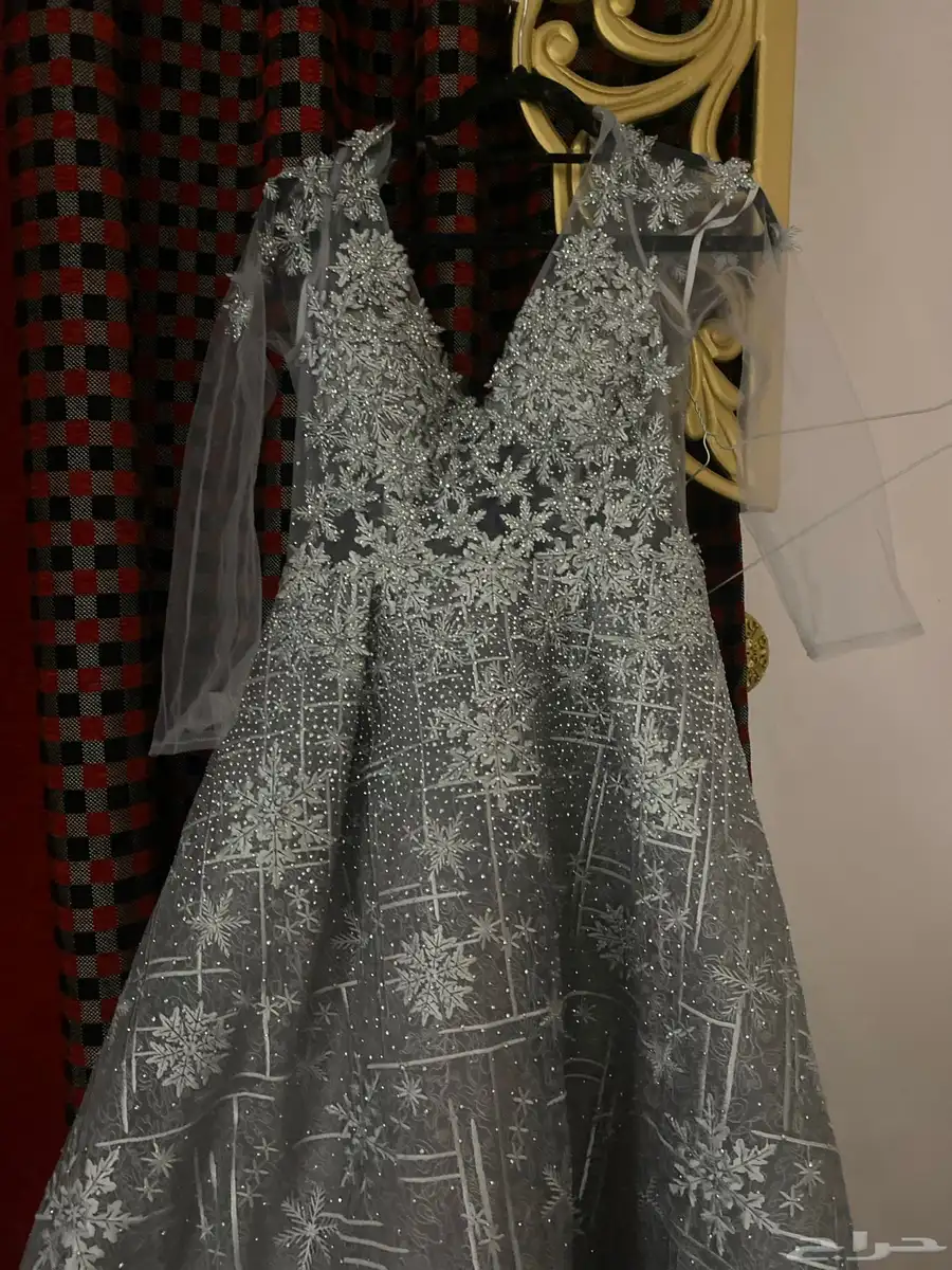 فستان عرس مستعمل لبس مره واحده 0