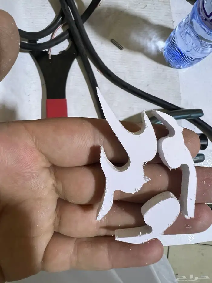 قص ليزر زنكور المنيوم ستيل اكريليك فوريكس 8