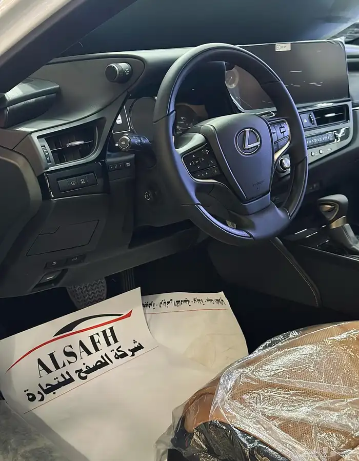 لكزس ES350 DD موديل 2025 4
