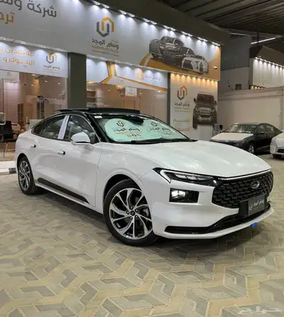 فورد تورس تيتانيوم 2025 1