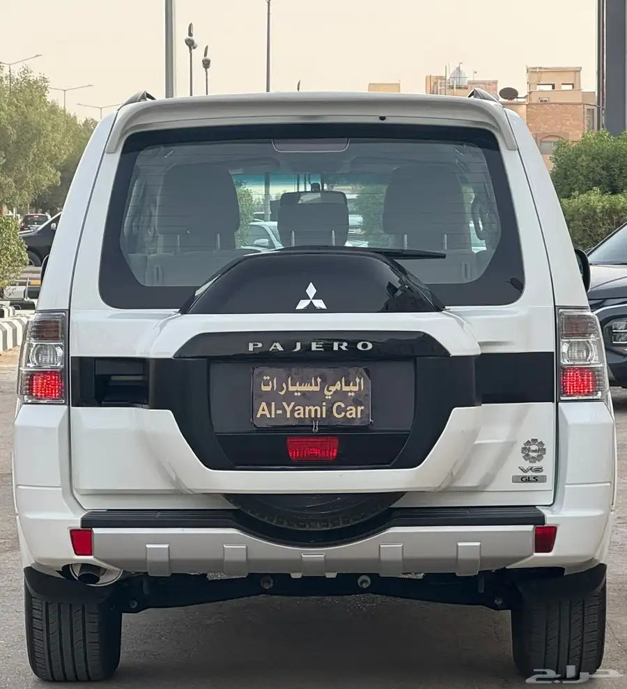 ميتسوبيشي باجيرو 2020 5