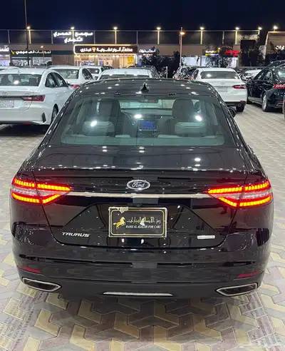 فورد تورس ترند نص فل موديل 2022 5