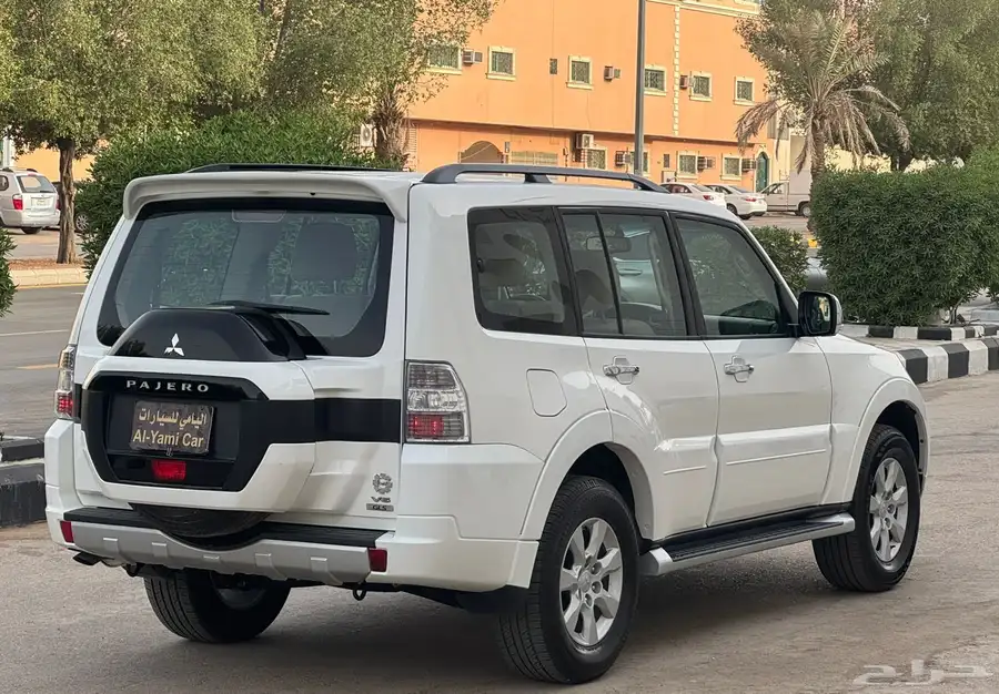 ميتسوبيشي باجيرو 2020 4