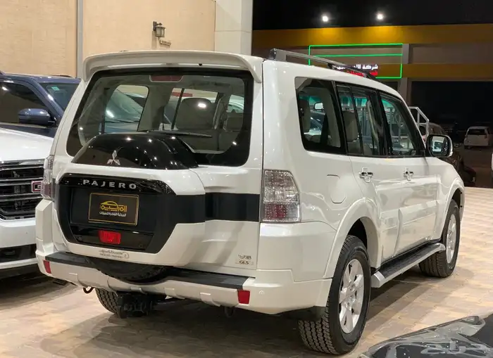 ميتسوبيشي باجيرو موديل2018 4