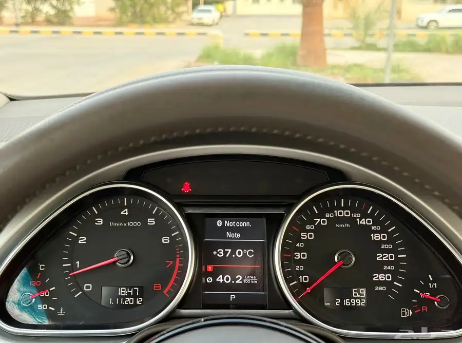 اودي فل كامل Q7 سعودي 2014 نطيف جدا 32