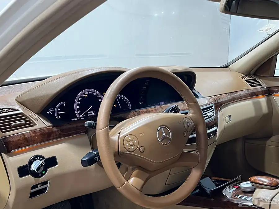 مرسيدس بانوراما S300 موديل 2013 13