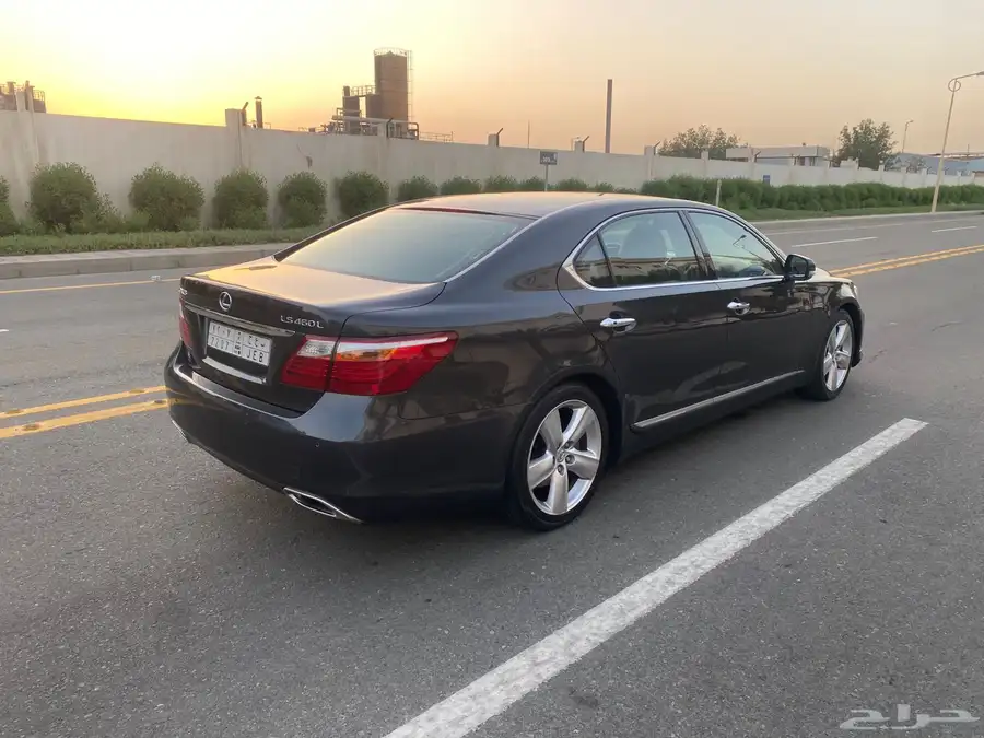 لكزس 2011 Ls460 8
