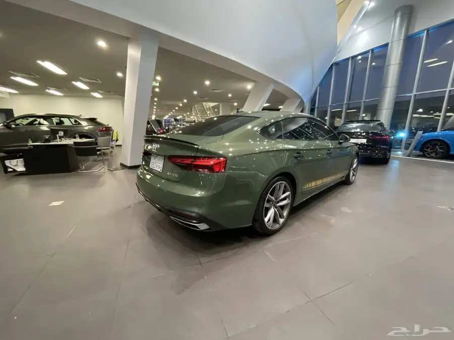 اودي اي 5 A5 sportpack بحالة الوكالة 7