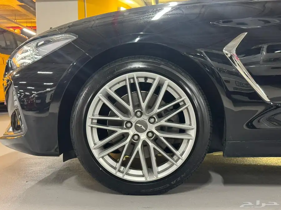 جينيسيس G70 16