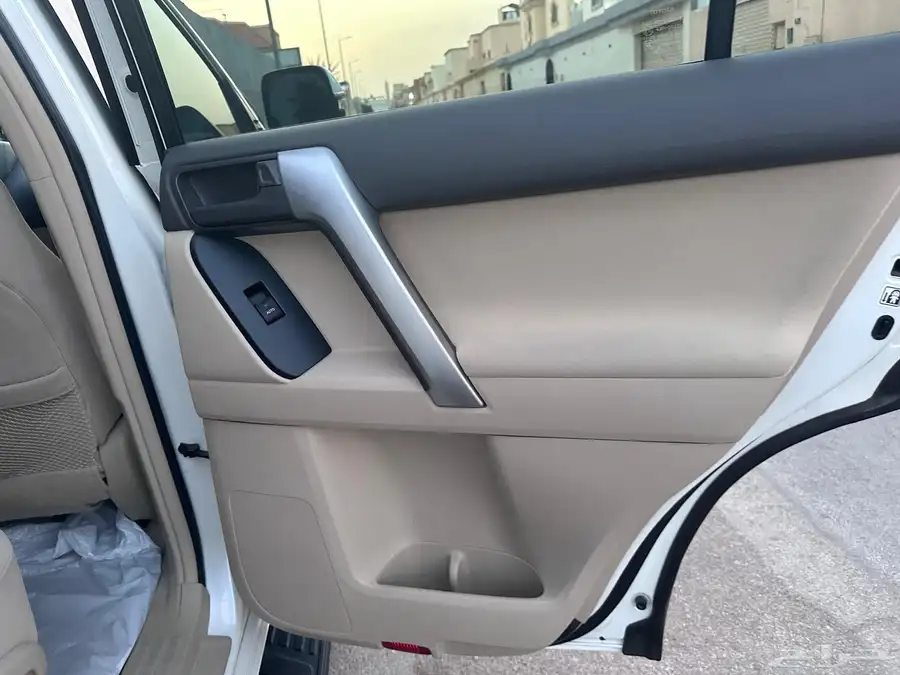 برادو 2021 TXL وكالة تشييكات وكالة 23