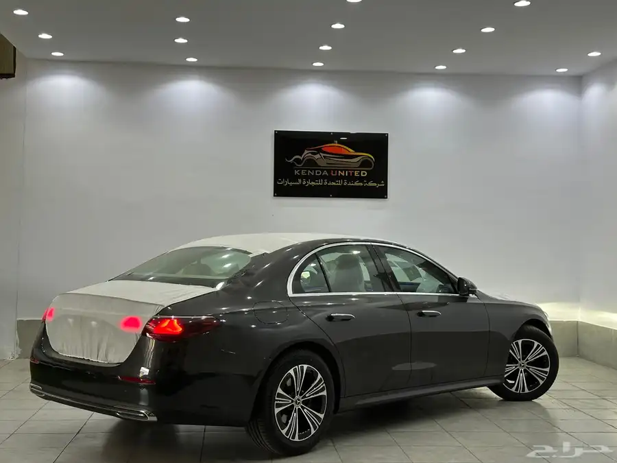 مرسيدس E200 2025 اصفار فل 9