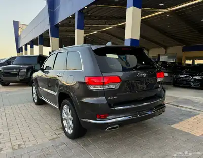 جيب جراند شروكي سوميت 2019 عداد 46 الف 3