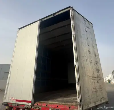 صندوق لوري للبيع نضيف 2
