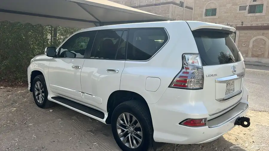 للبيع لكزيزس GX460 2016 فل كامل V8 سلندر 1