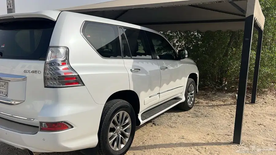 للبيع لكزيزس GX460 2016 فل كامل V8 سلندر 3