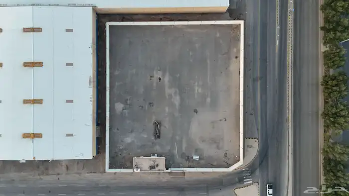 أرض مسورة للإيجار حي المروة Fenced land for rent in Al-Marwa 3