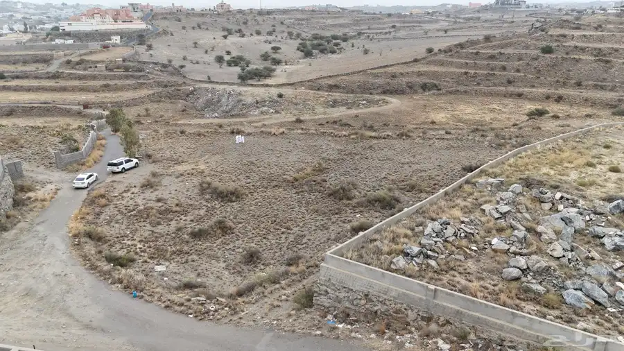 ارض زراعية للبيع في حي البديع في ابها موقع إستراتجي 11