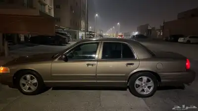 فورد فكتوريا   2003 7