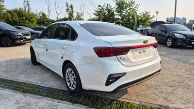 سيراتو k3 2021 7