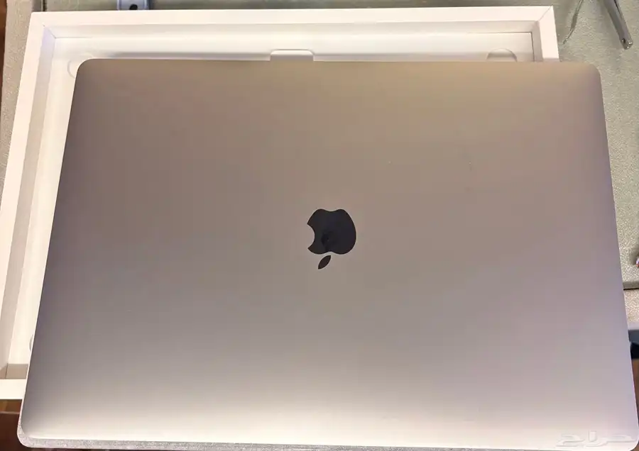 Mac Book Pro i7 1