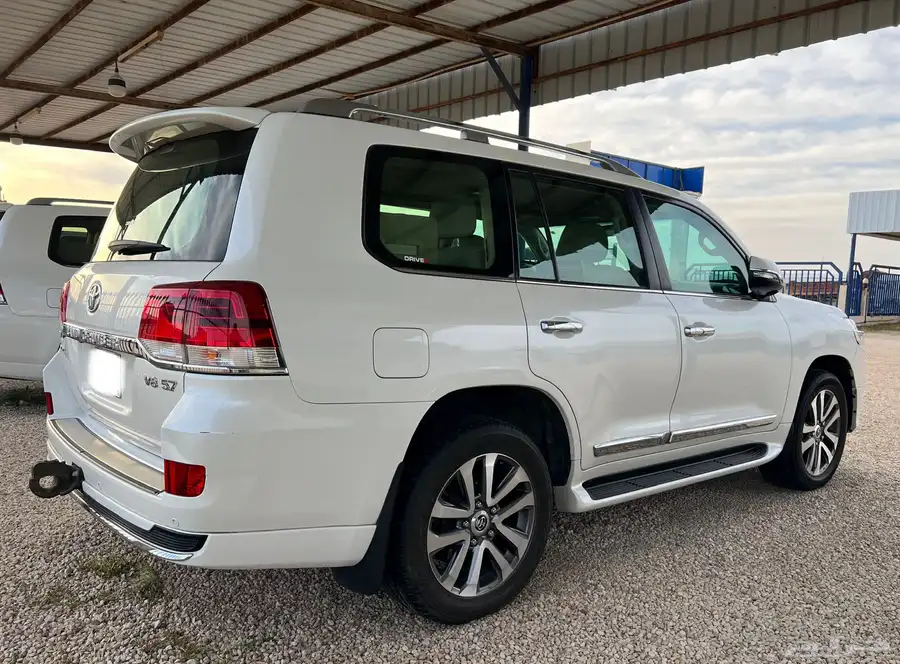 لاندكروزر في اكس ار VXR 2019 سعودي ( تم البيع ) 4