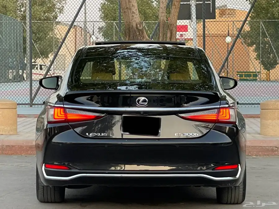 لكزسES300h-2020(ممشي87الف) 6