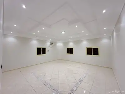 للبيع شقه علويه دور ثاني5غرف بسطح خاص ح الموسي بسعر450الف 0