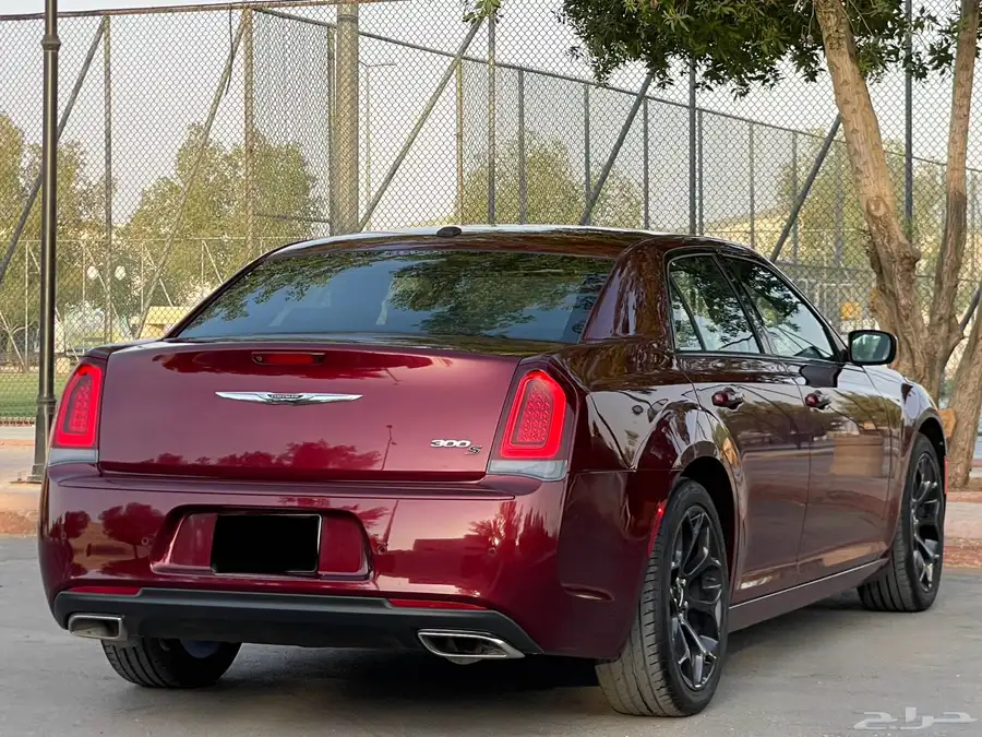 كريزلر2021 c300s 13