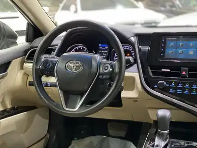 تايوتا كامري استاندر 2023 16