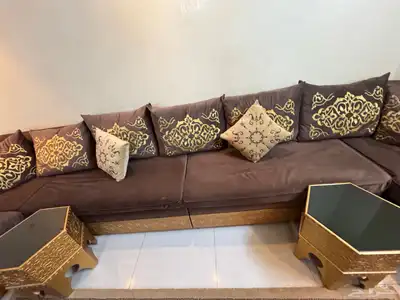 كنب مستخدم نظيف للبيع 3